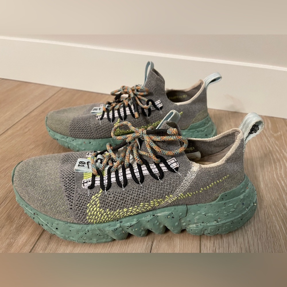 Nike Space Hippie 01 'Healing Jade' DJ3056-002